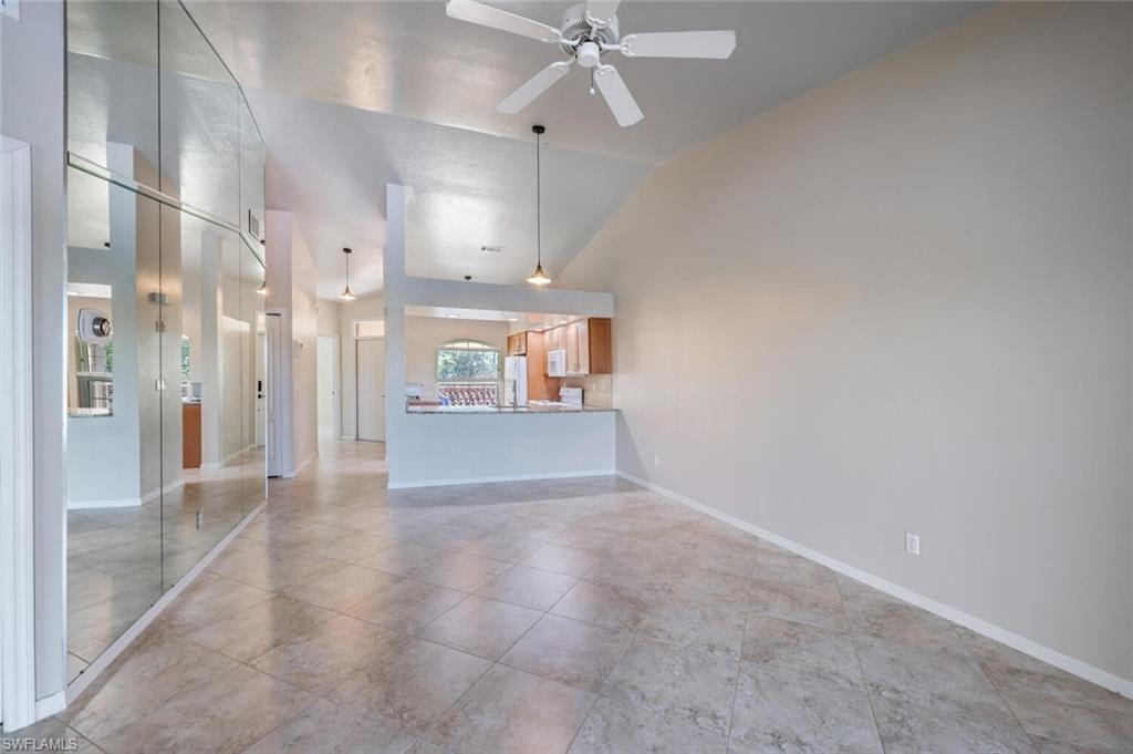 242 Newport Dr 509 Property Photo 11