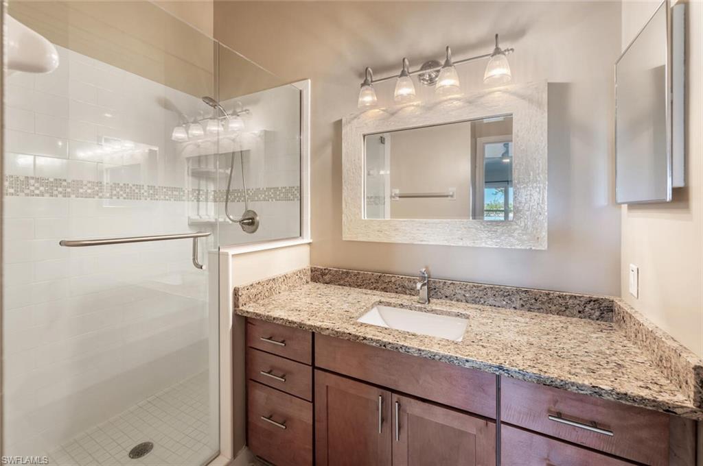 242 Newport Dr 509 Property Photo 15