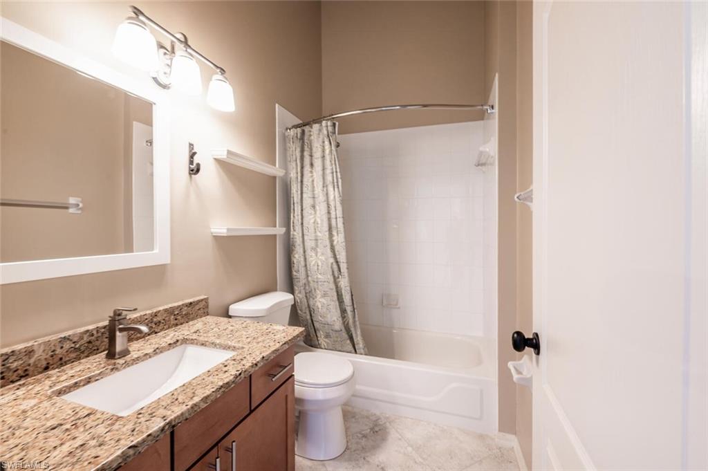 242 Newport Dr 509 Property Photo 18