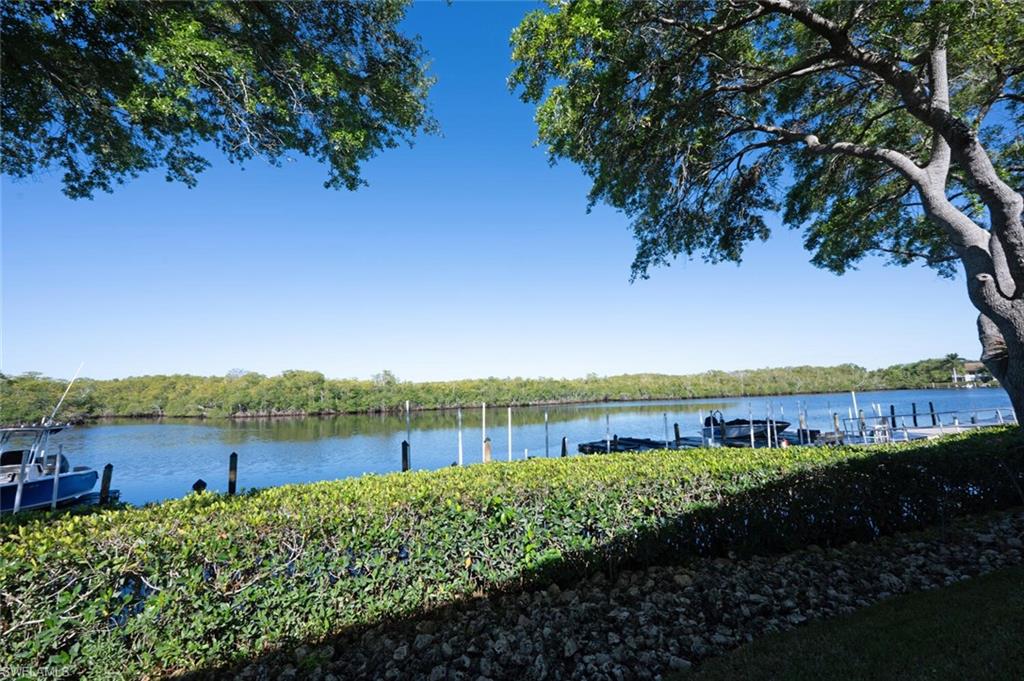 242 Newport Dr 509 Property Photo 32