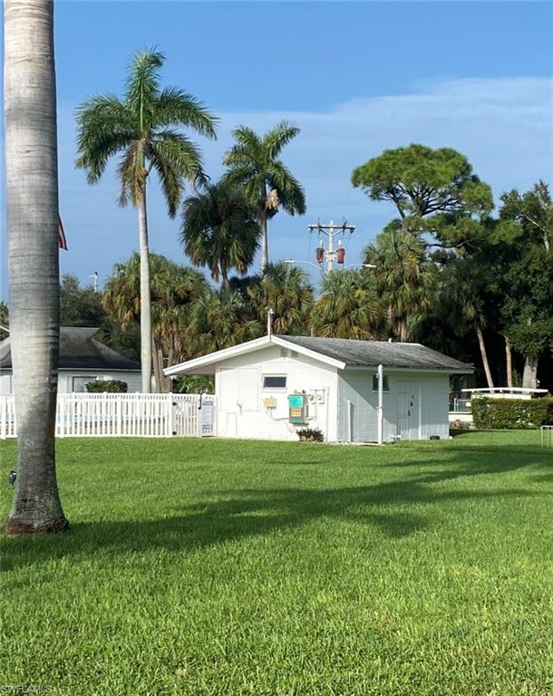 1515 Tropic Ter 1515 Property Photo 10
