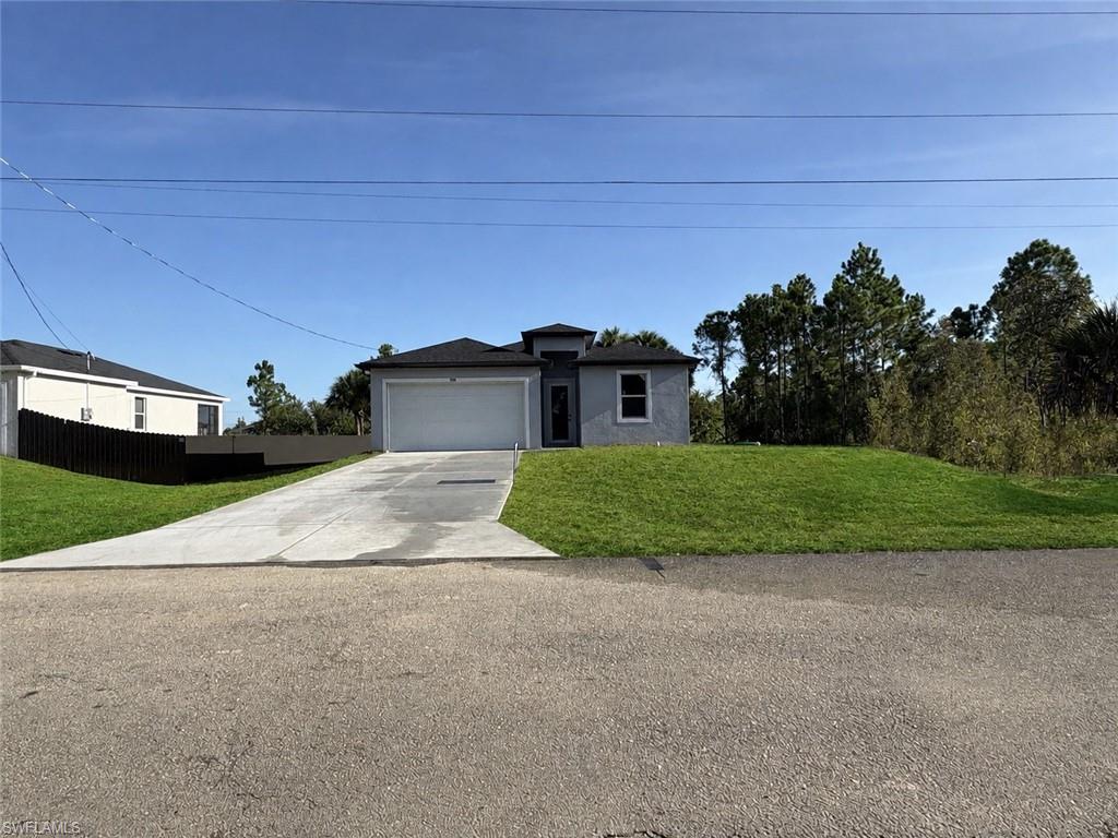 2508 21st St W Property Photo 1