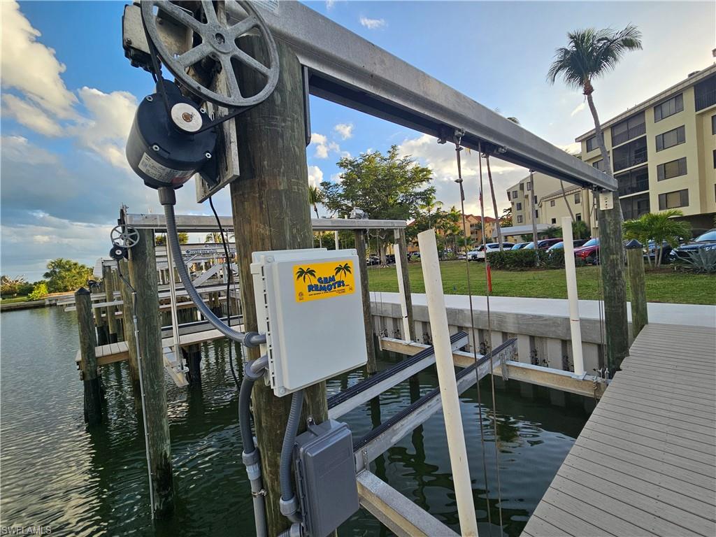 7327 Estero Blvd 100 Property Photo 2