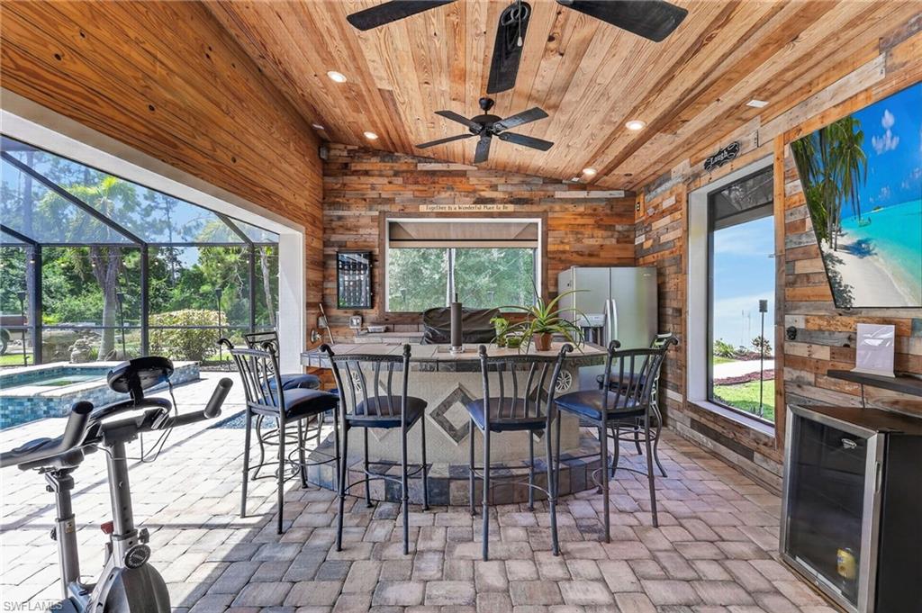 11730 Vista Ridge Dr Property Photo 4