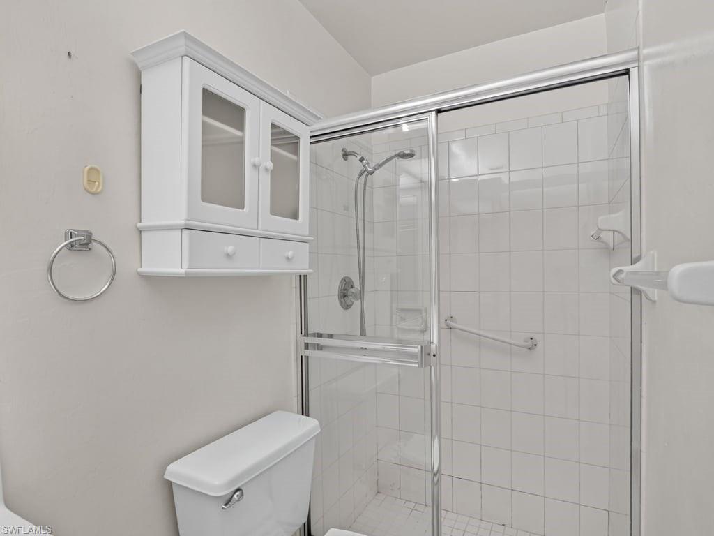 1302 Se 12th Ter Property Photo 21