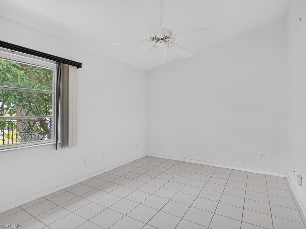 1302 Se 12th Ter Property Photo 32