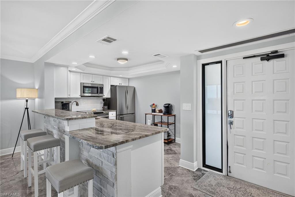 6672 Estero Blvd A210 Property Photo 8