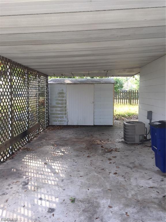 1114 Vineyard Pl Property Photo 9