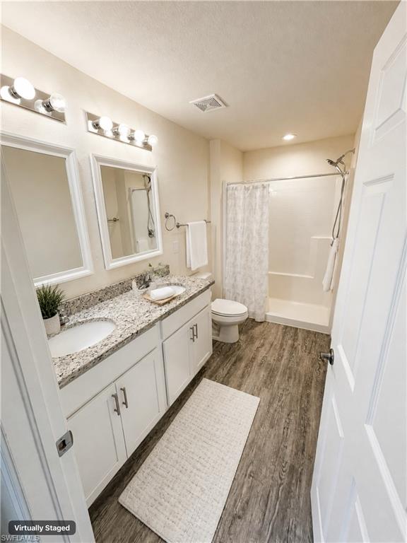 5013 Se Tradewinds Cir Property Photo 9