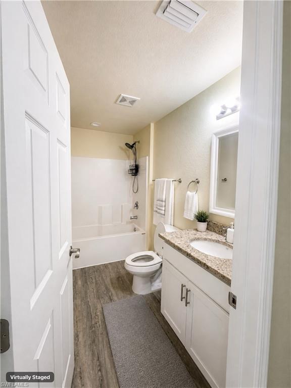 5013 Se Tradewinds Cir Property Photo 12