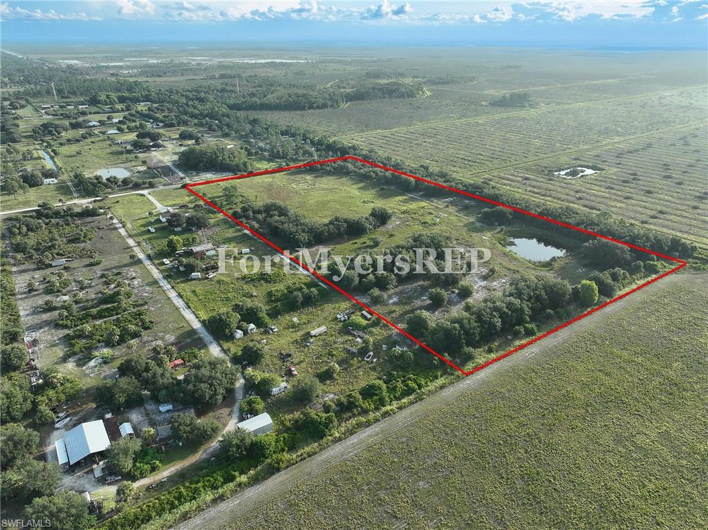 23910 Tinas Ln Property Photo 1