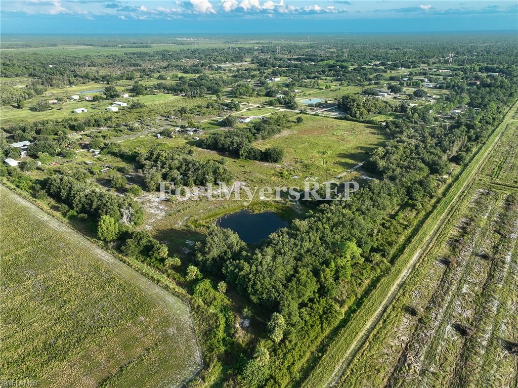 23910 Tinas Ln Property Photo 28