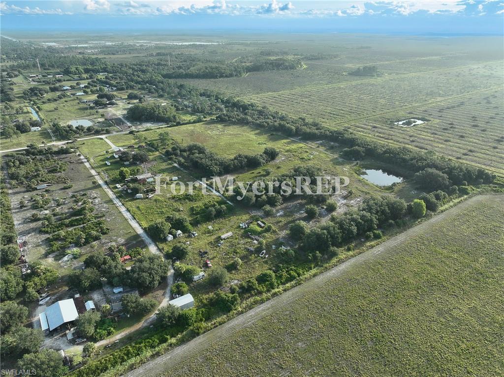 23910 Tinas Ln Property Photo 32