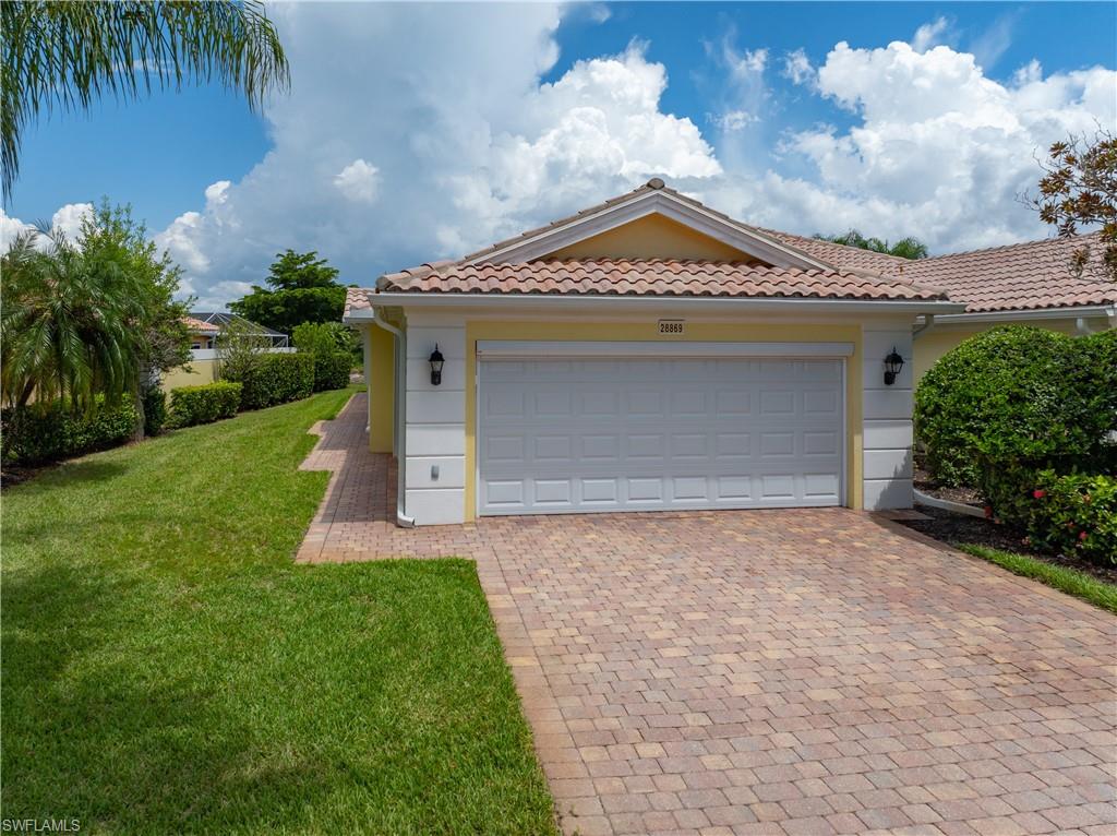 28869 Vermillion Ln Property Photo 3