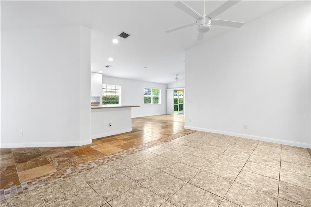 28869 Vermillion Ln Property Photo 5