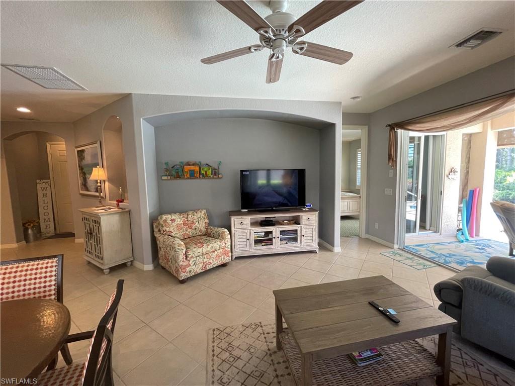 10630 Camarelle Cir Property Photo 8