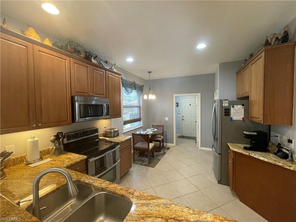 10630 Camarelle Cir Property Photo 18