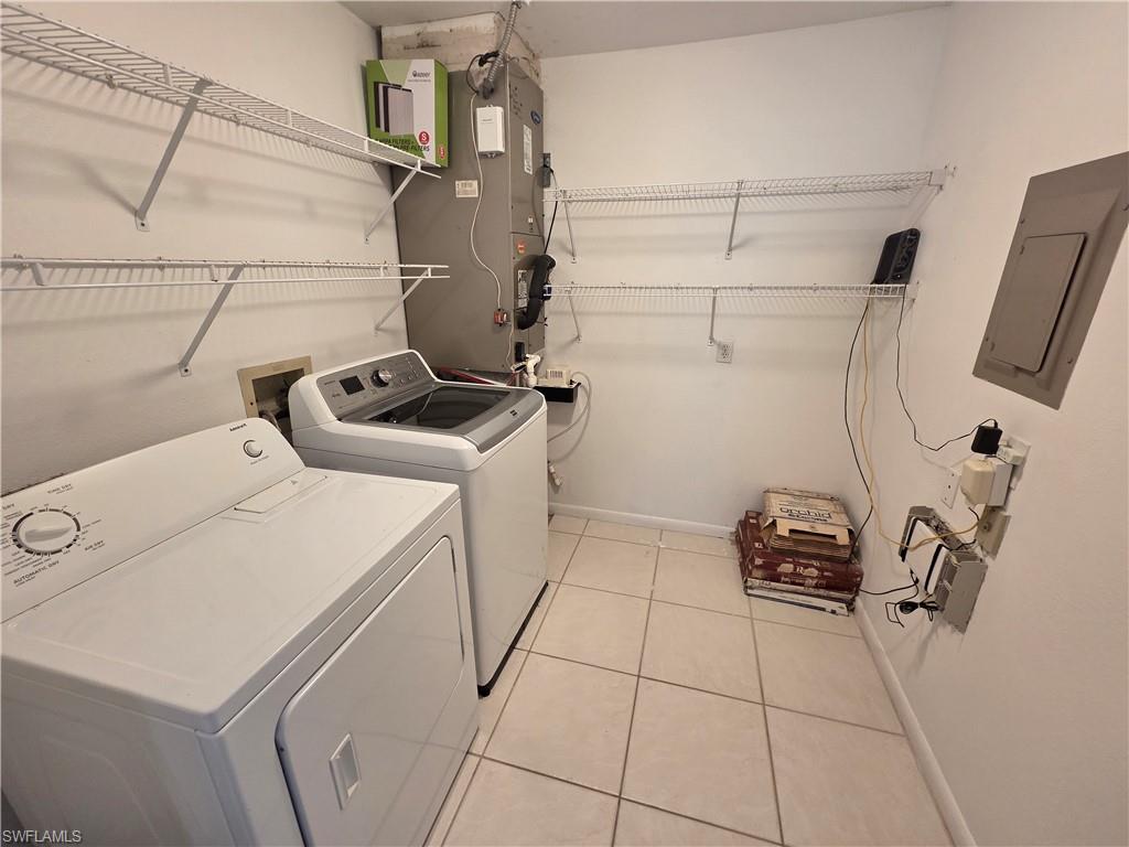 1357 Churchill Cir 202 Property Photo 21