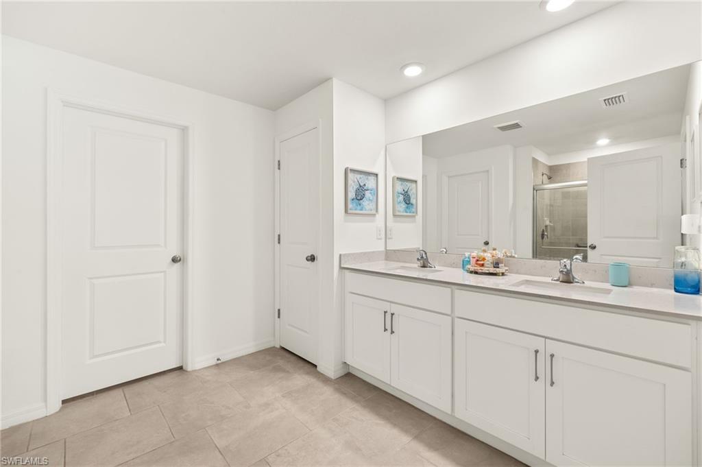 3813 Treasure Oak Way Property Photo 17