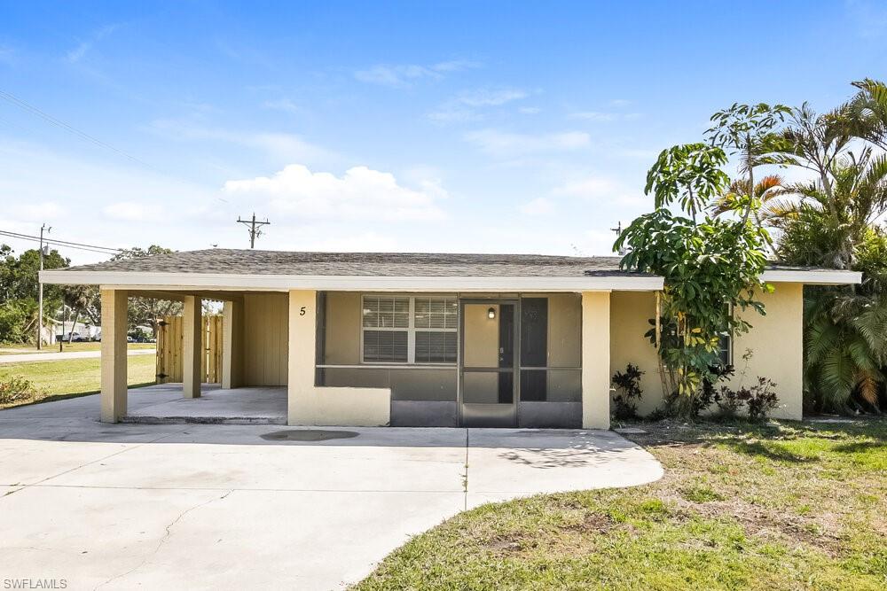 5 Victoria DR Property Photo 1