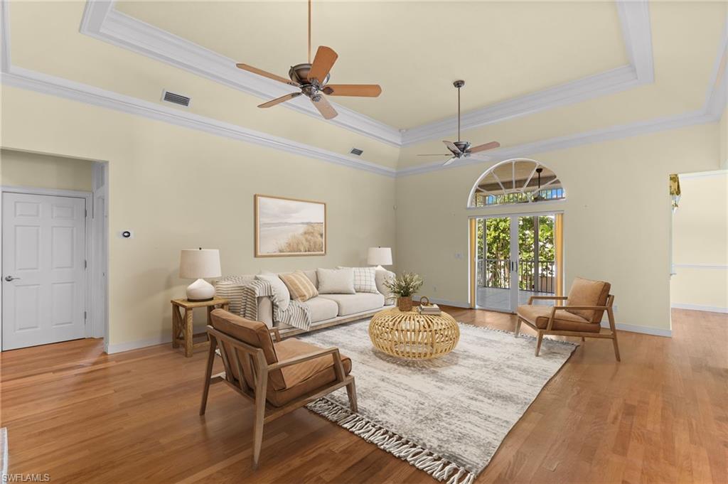 475 Las Tiendas Ln Property Photo 4