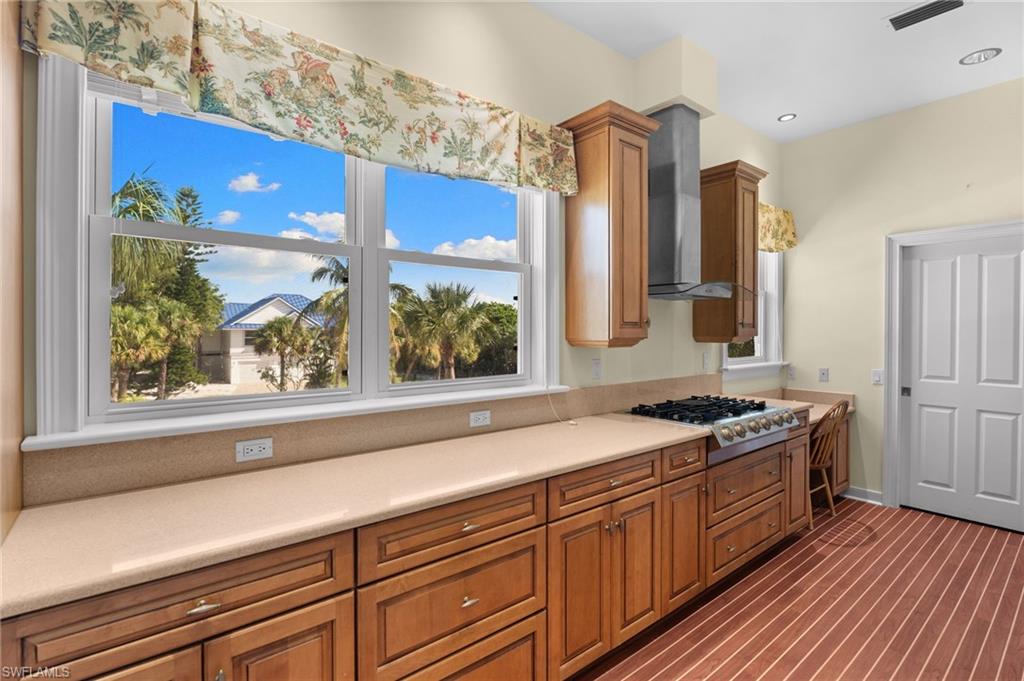 475 Las Tiendas Ln Property Photo 8