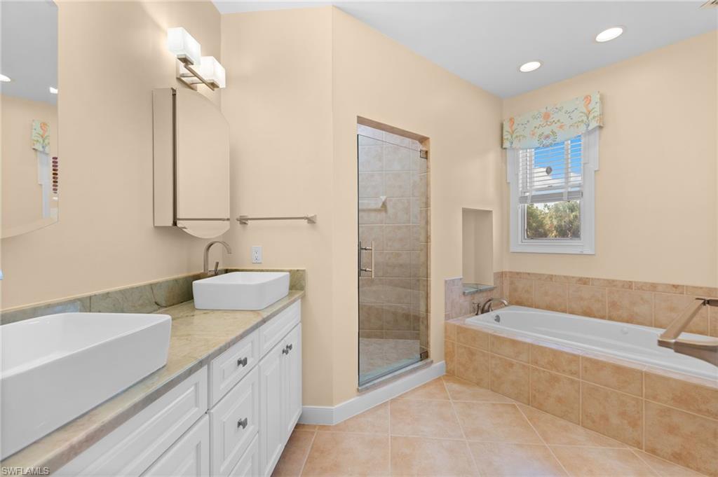 475 Las Tiendas Ln Property Photo 15