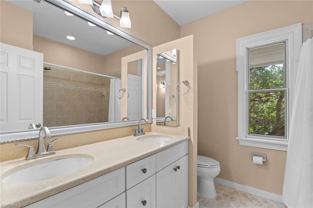475 Las Tiendas Ln Property Photo 24