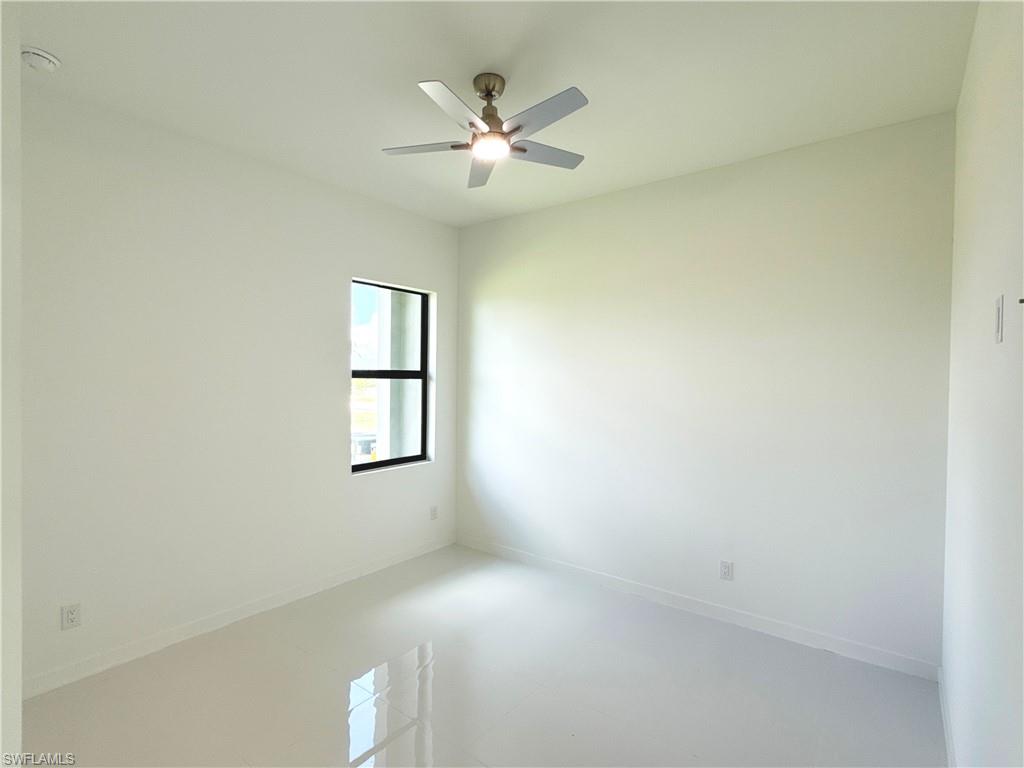 4322 Kismet Pkwy W Property Photo 14