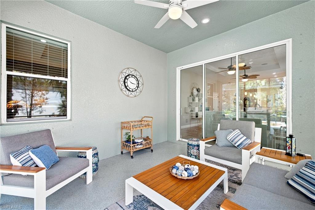 10694 Camarelle Cir Property Photo 6
