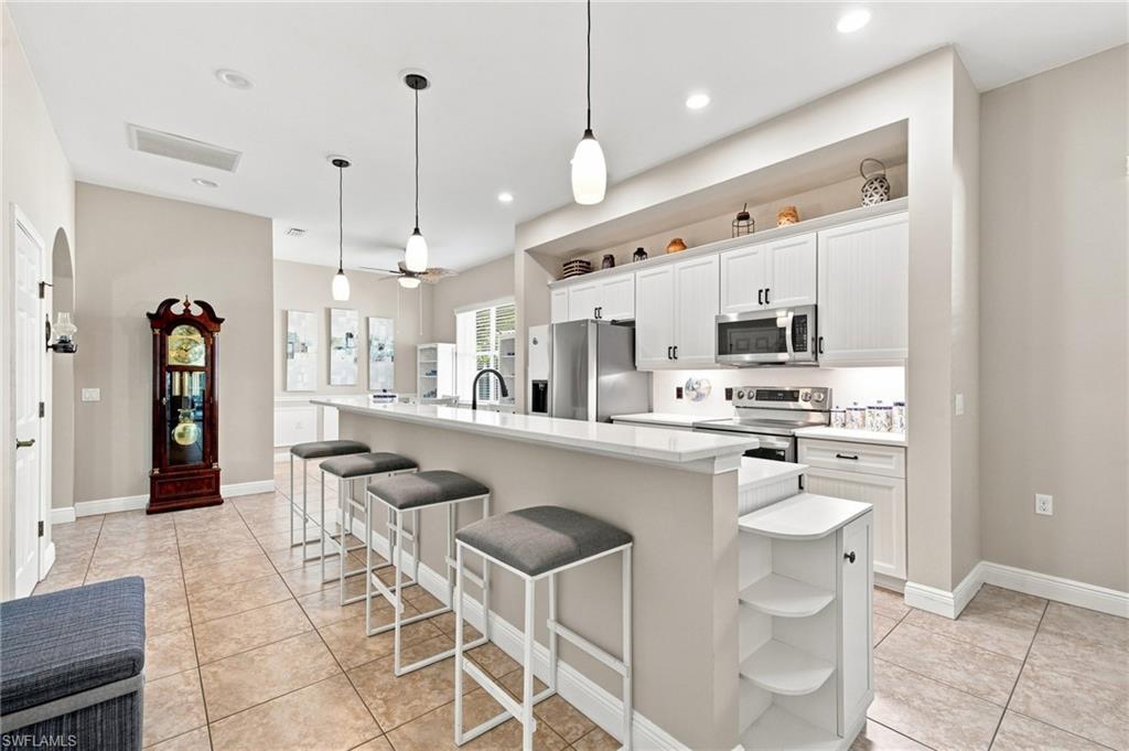 10694 Camarelle Cir Property Photo 16