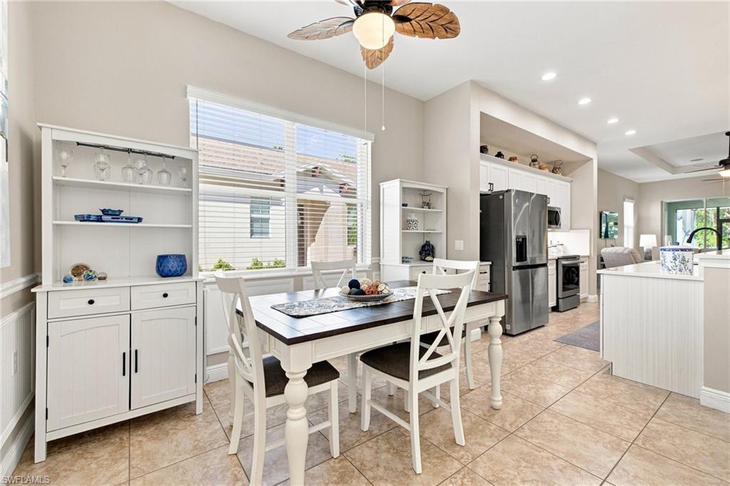 10694 Camarelle Cir Property Photo 19