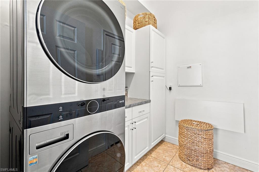 10694 Camarelle Cir Property Photo 28