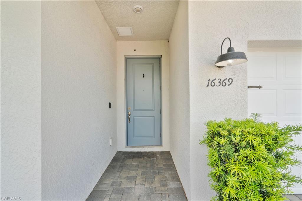 16369 Palmetto St Property Photo 3