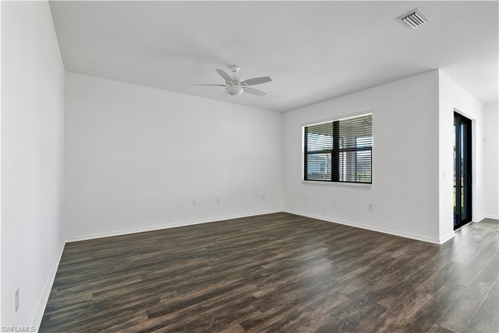 16369 Palmetto St Property Photo 14