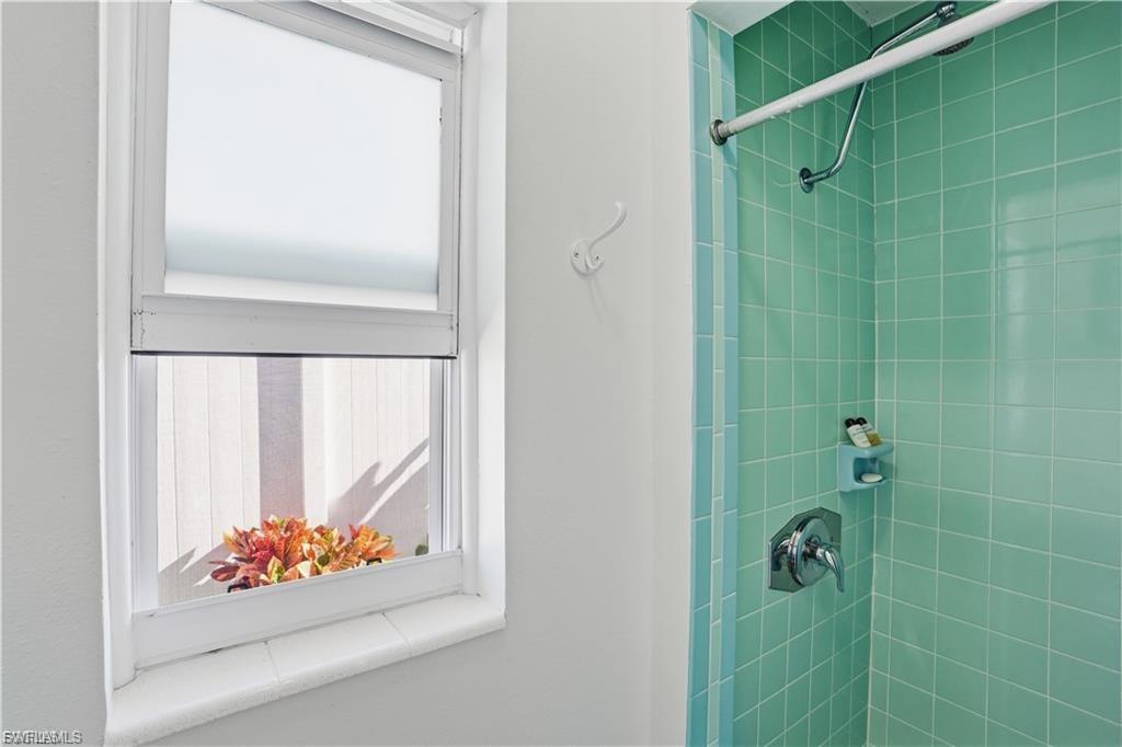 2607 Bayshore Dr Property Photo 17