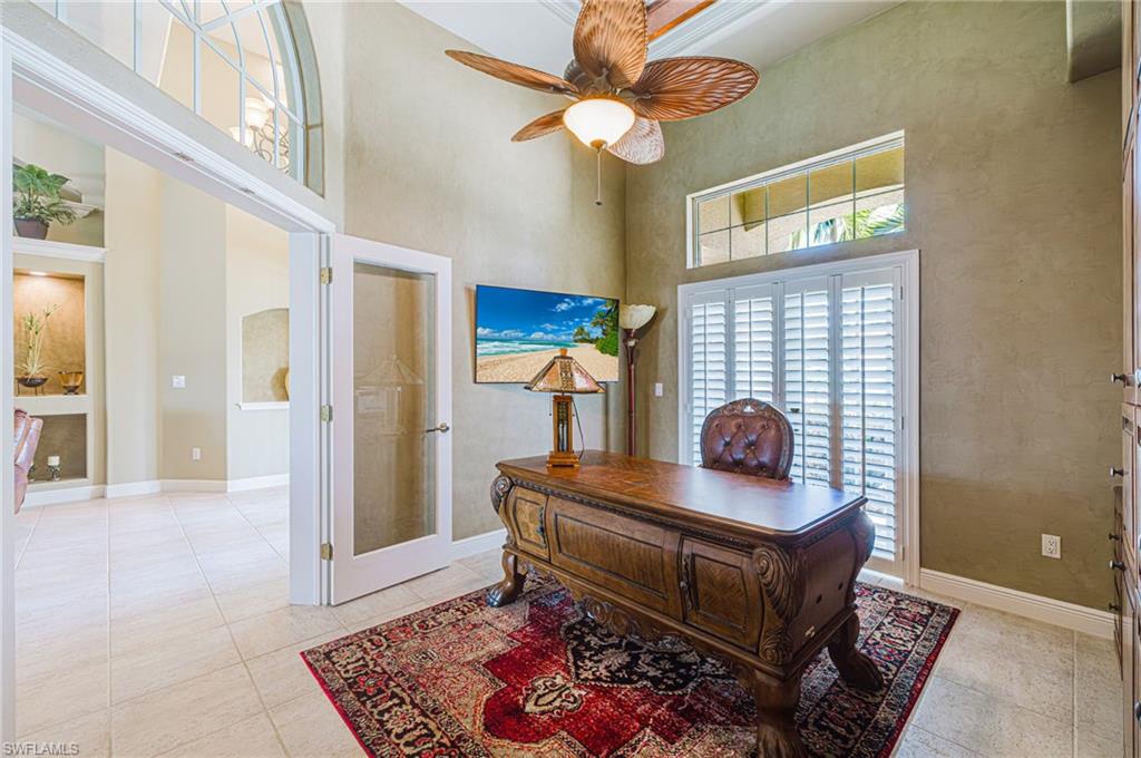 1925 Harbour Cir Property Photo 6