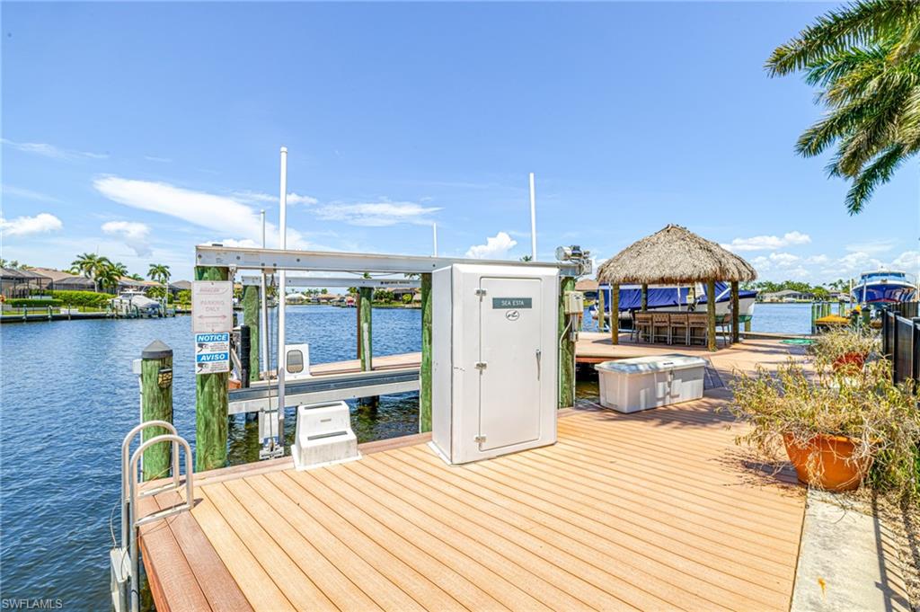 1925 Harbour Cir Property Photo 40