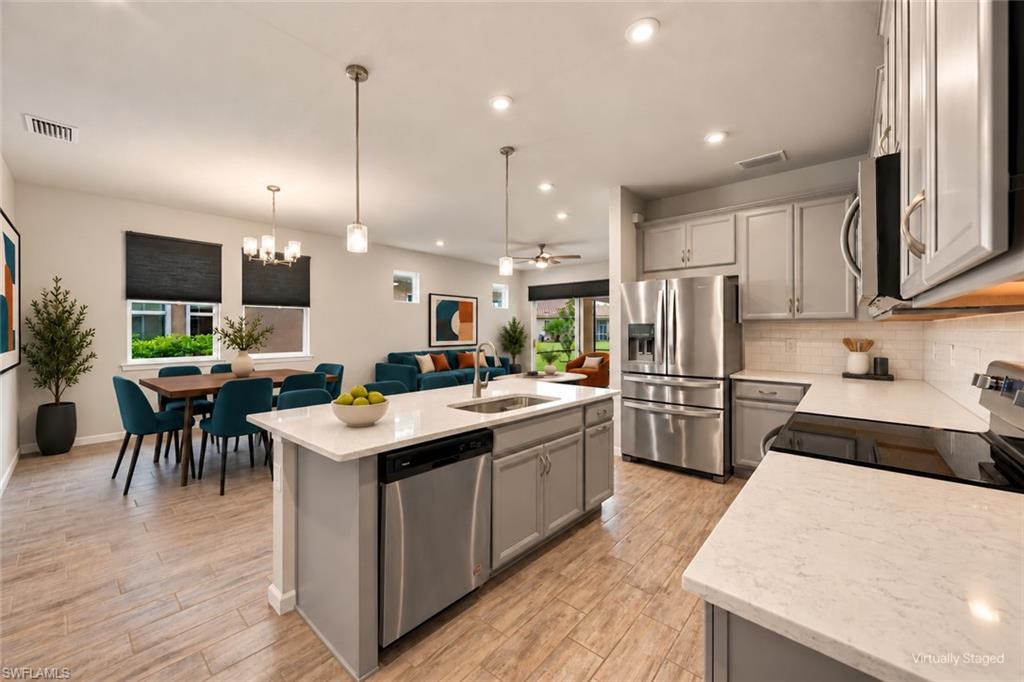 10360 Bonavie Cove Dr Property Photo 11