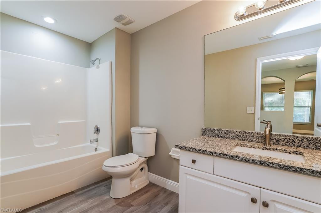 2706 51st St Sw Property Photo 10