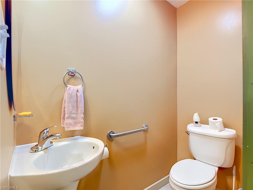 11870 Pompano Ave Property Photo 12