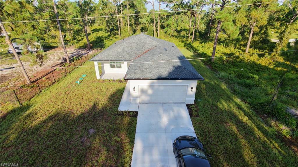 1030 Greenfield St Property Photo 3