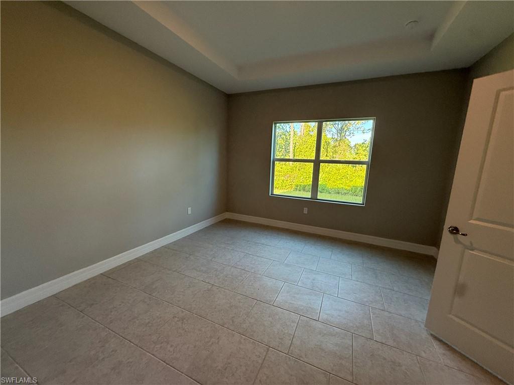 1030 Greenfield St Property Photo 13