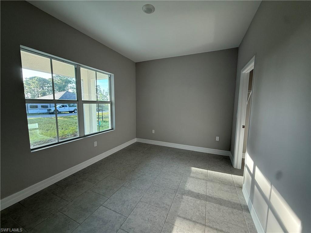 1030 Greenfield St Property Photo 18