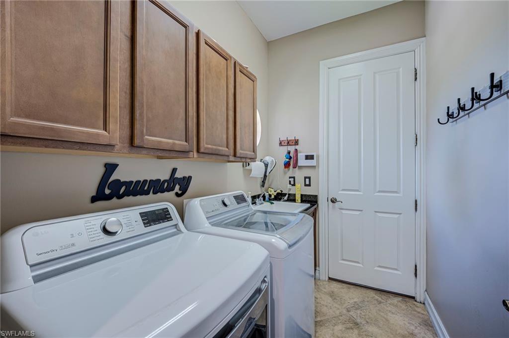 11752 Rosalinda Ct Property Photo 18