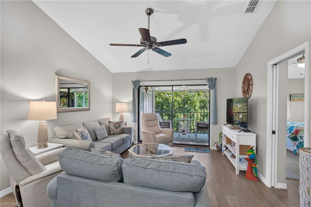8430 Charter Club Cir 15 Property Photo 5
