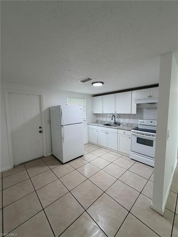 286-296 Lowell Ave 286 Property Photo 2