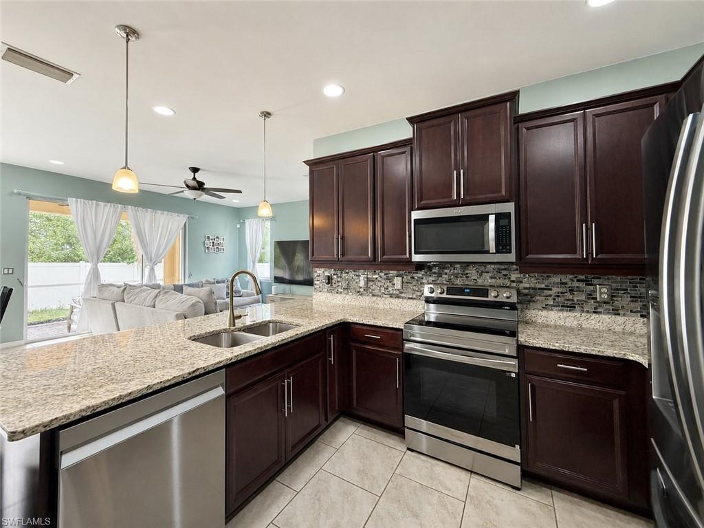 3764 Tilbor Cir Property Photo 5