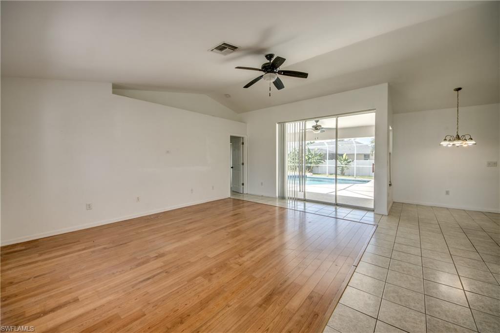 2114 Sw 39th St Property Photo 12