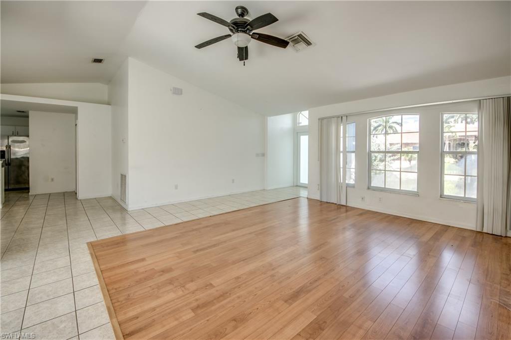 2114 Sw 39th St Property Photo 15